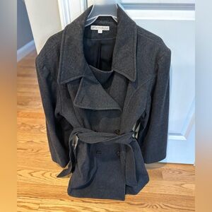 Women’s wool pea coat 🧥 with belted waist